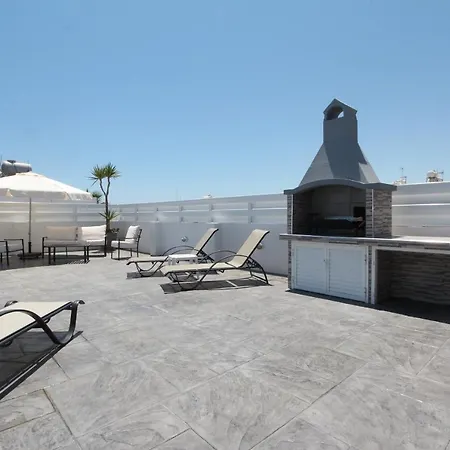 The Terrace - Ayai Napa 公寓 *